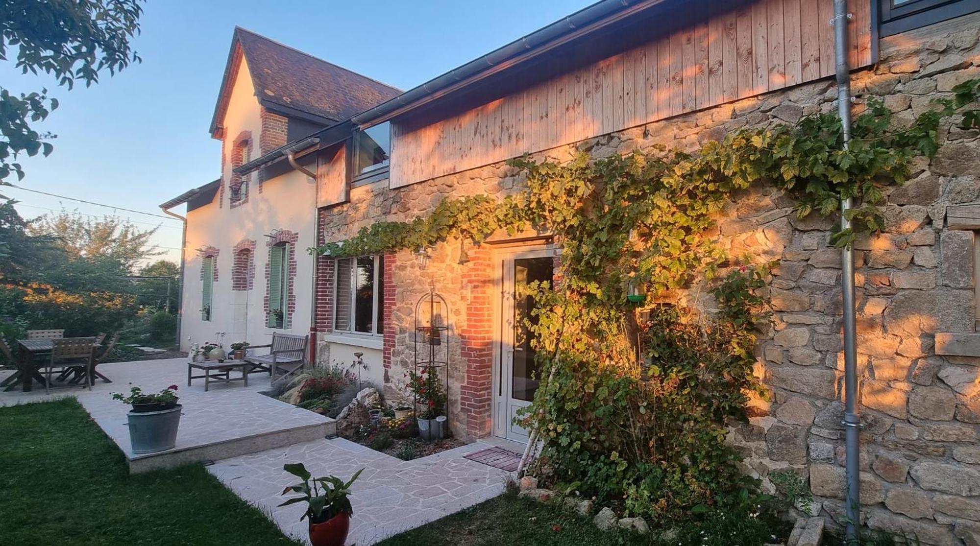 Les Jardins De Nanine Bed & Breakfast Lapleau Eksteriør bilde